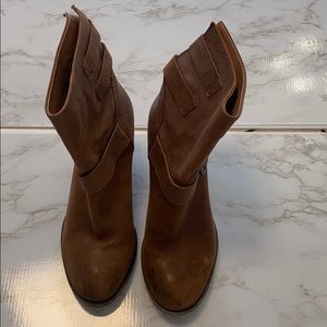 Women’s Ankle Booties